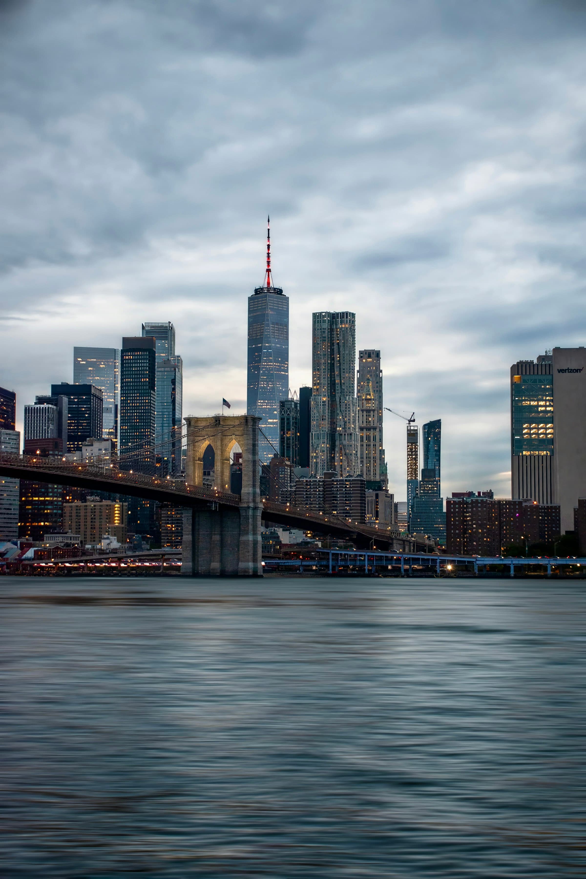 Brooklyn Bridge and the New York City skyline at night